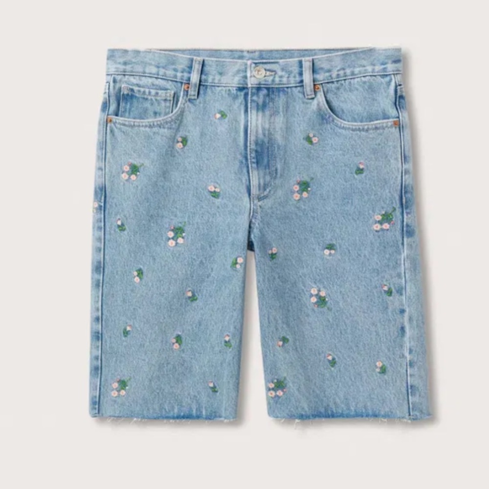 MANGO MNG Floral Printed Embroidered Denim Bermuda Shorts in size 6